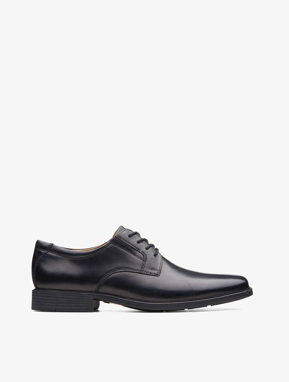 CLARKS Tilden Plain (M) Black Leather