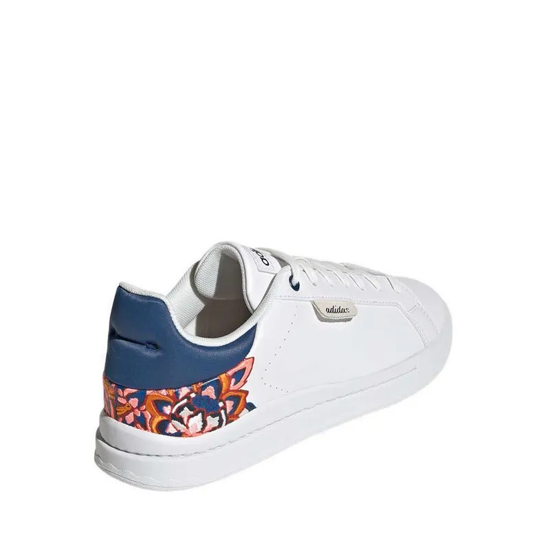 adidas gazelle silver green womens Gucci X ADIDAS Silk Duchesse Demetra Rubber Womens Gazelle Sneakers 11.5  Jade Capri Avio Off White 1338746 – FASHIONPHILE main image 0
